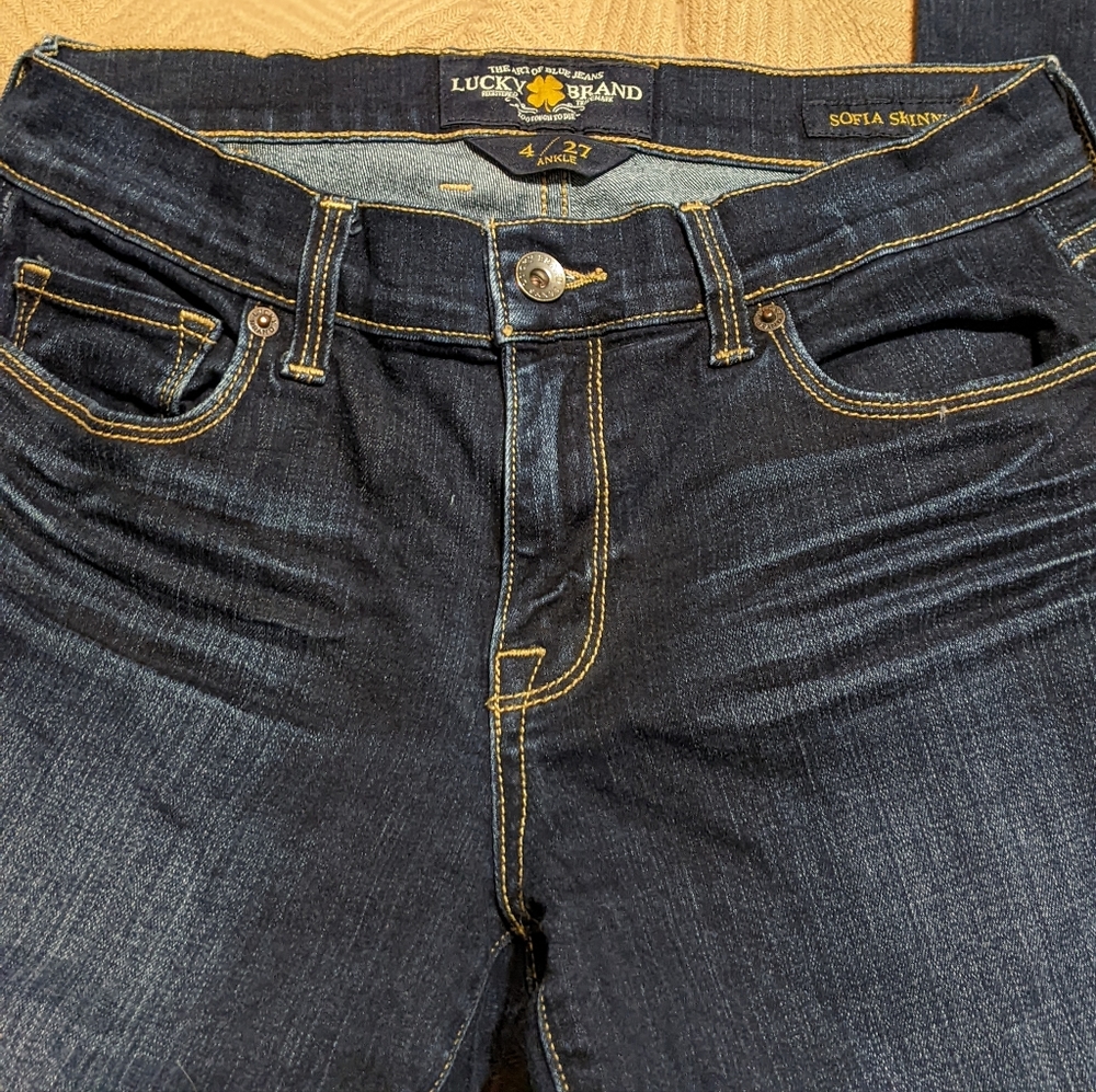 Lucky brand Sofia skinny ankle jeans 4/27